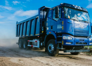 Перевозки самосвалами FAW Перевозки самосвалами FAW