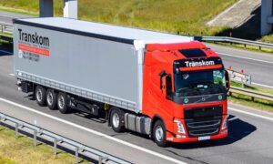 Услуги перевозки грузов Южно-Сахалинск - Ноглики Услуги перевозки грузов Южно-Сахалинск-Ноглики Доставка тяжелой спецтехники, Перевозки самосвалами FAW, Траловые перевозки, Контейнерные перевозки